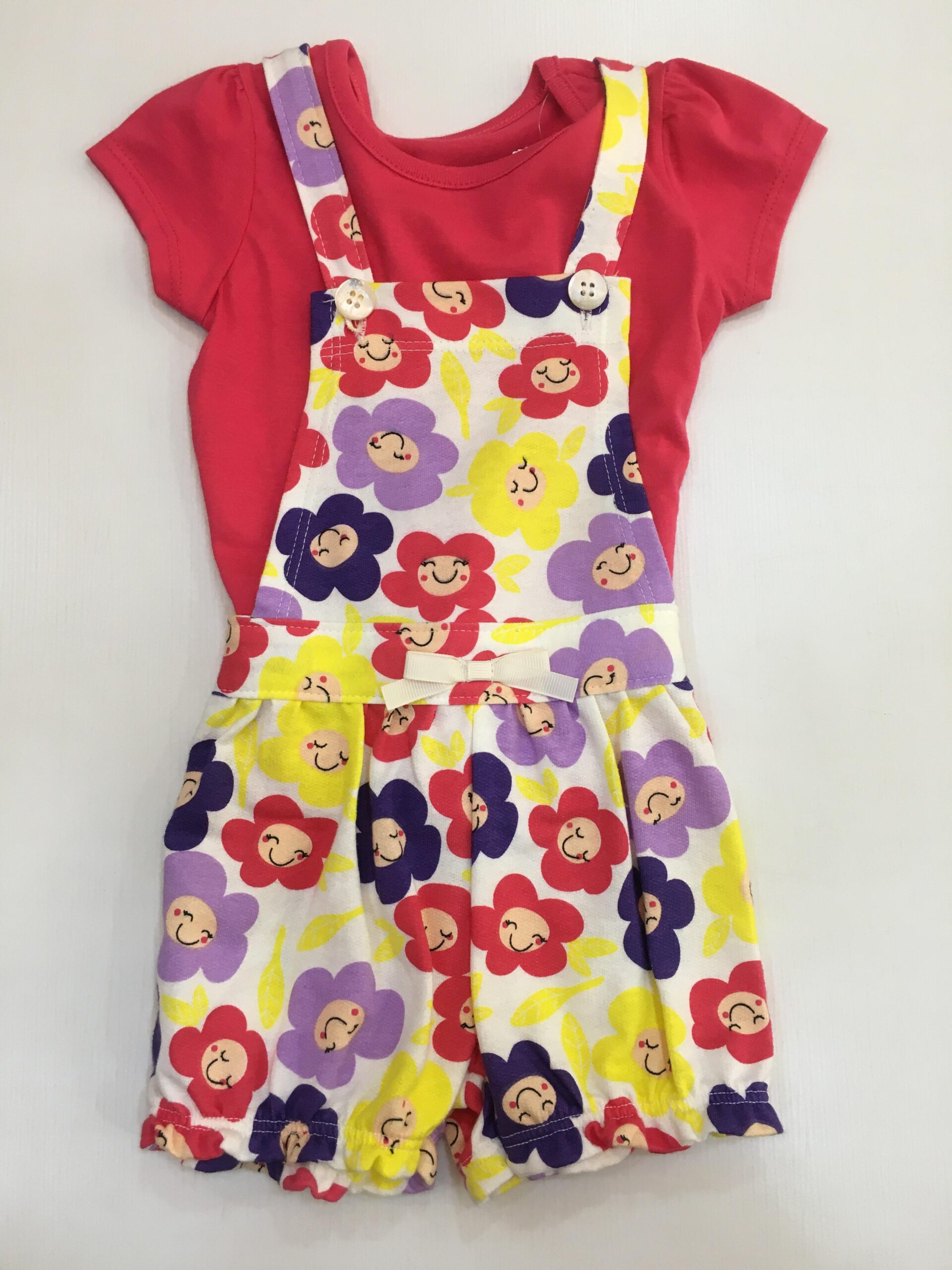 Camiseta Com Jardineira